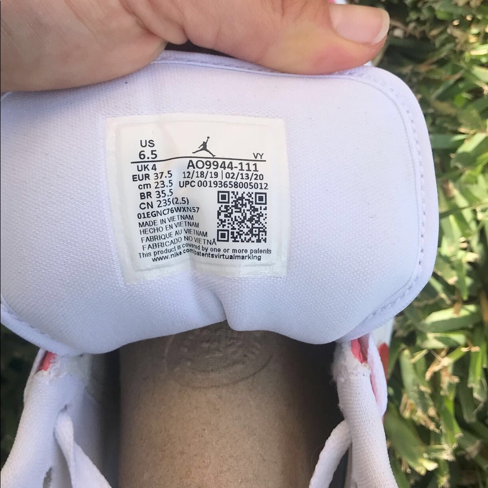 Custom Air Jordan 1 Lows - Picture 7 of 7